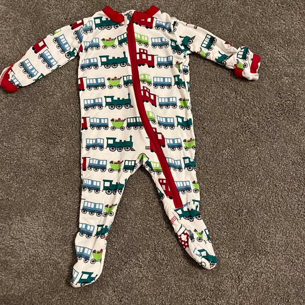 Kickee Pants new without tags Christmas train print footie